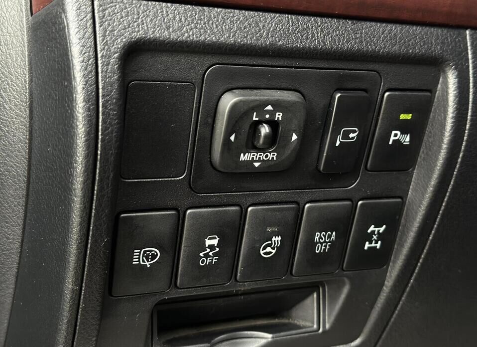Toyota Land Cruiser, 200 Series Рестайлинг 1 4.5d AT (235 л.с.) 4WD