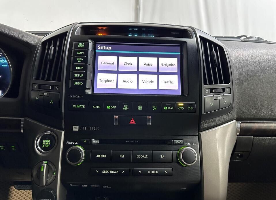 Toyota Land Cruiser, 200 Series 4.5d AT (235 л.с.) 4WD