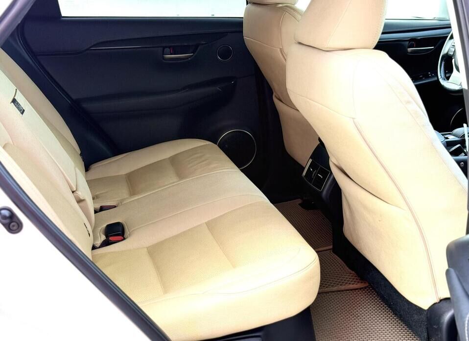 Lexus NX, I 200 2.0 CVT (150 л.с.)