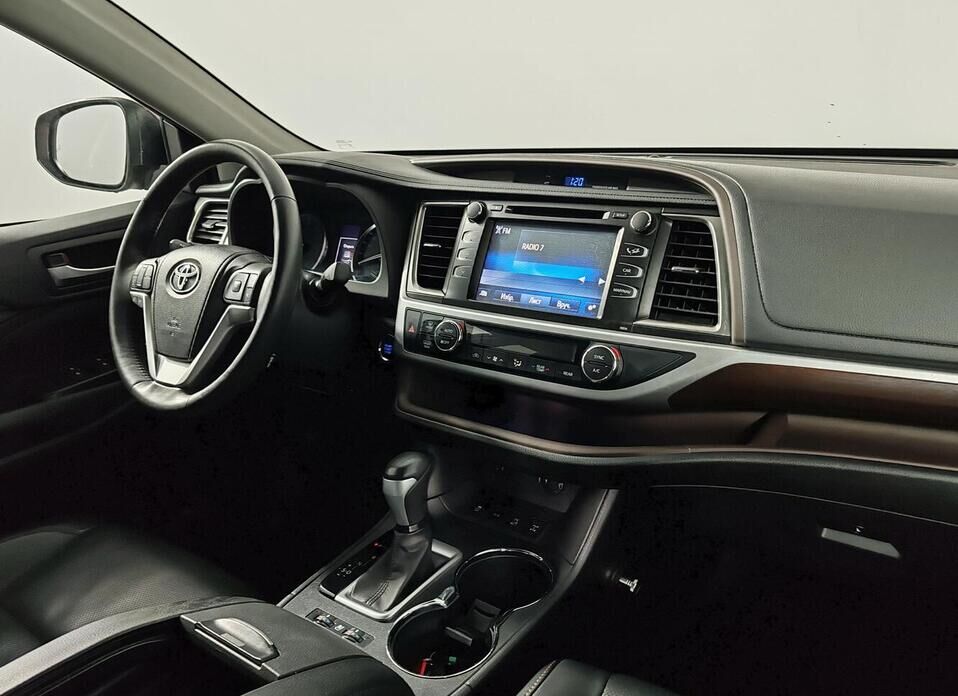 Toyota Highlander, III (XU50) Рестайлинг 3.5 AT (249 л.с.) 4WD