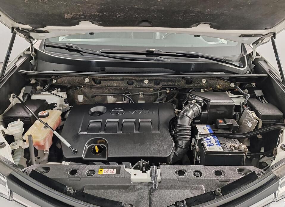 Toyota RAV4, IV (XA40) Рестайлинг 2.0 CVT (146 л.с.) 4WD