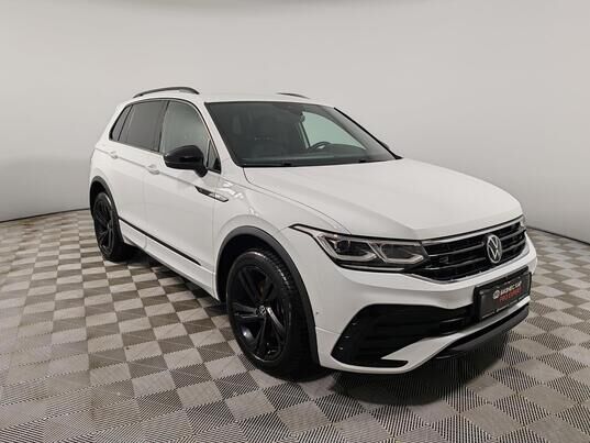 Volkswagen Tiguan, 2021&nbsp;г., 94&nbsp;705&nbsp;км