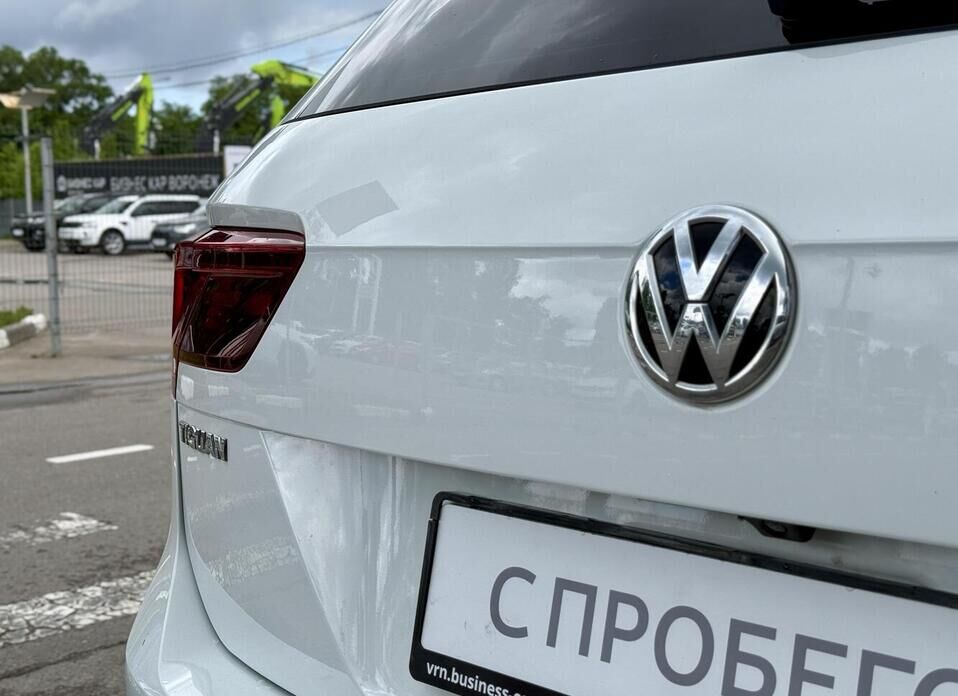 Volkswagen Tiguan, II 2.0d AMT (150 л.с.) 4WD