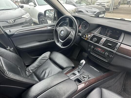 BMW X5, 2010&nbsp;г., 233&nbsp;951&nbsp;км