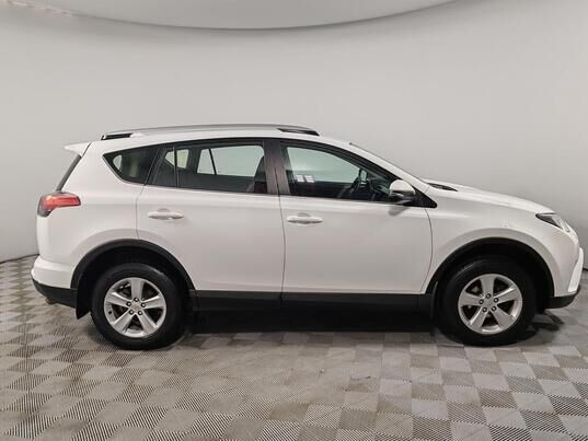 Toyota RAV4, 2018&nbsp;г., 135&nbsp;867&nbsp;км