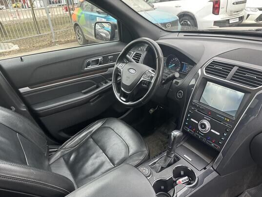 Ford Explorer, 2018&nbsp;г., 131&nbsp;267&nbsp;км