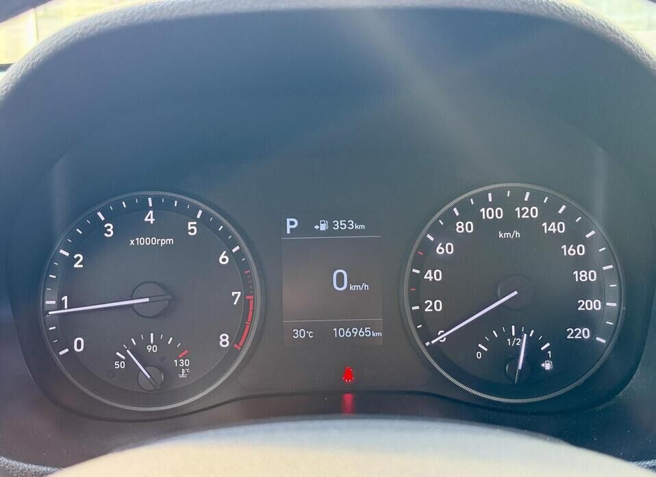 Hyundai Solaris, II 1.6 AT (123 л.с.)