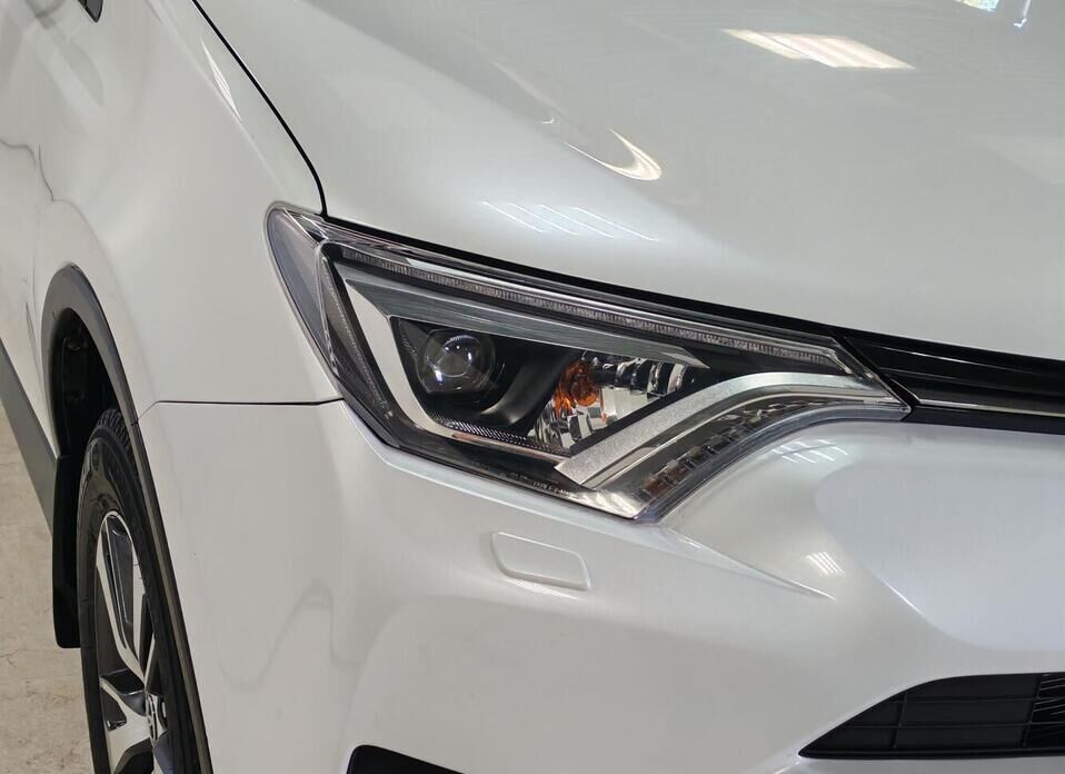 Toyota RAV4 2.0 CVT (146 л.с.) 4WD