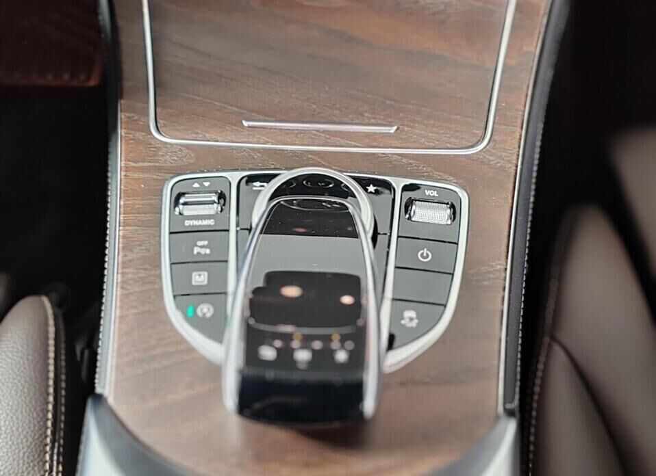 Mercedes-Benz GLC, I (X253) 250 2.0 AT (211 л.с.) 4WD