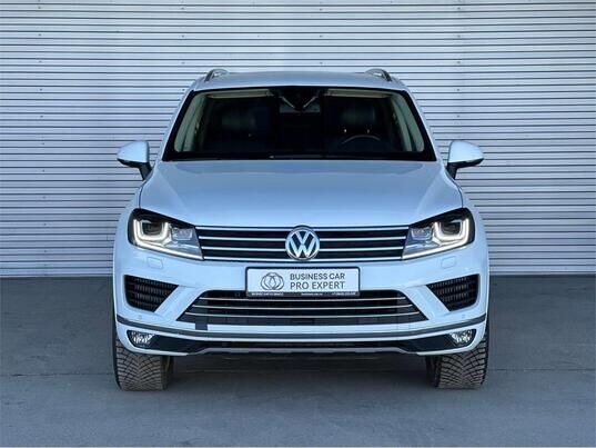 Volkswagen Touareg, 2015 г., 160 015 км