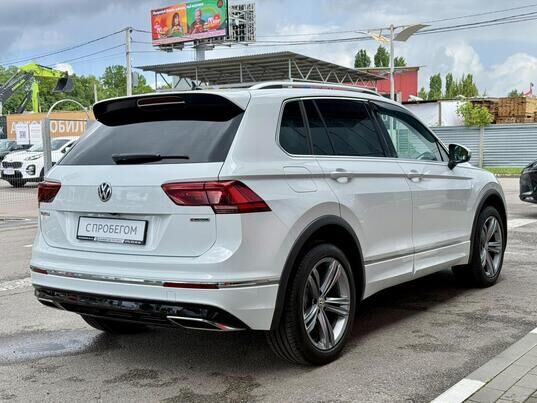 Volkswagen Tiguan, 2020&nbsp;г., 58&nbsp;151&nbsp;км