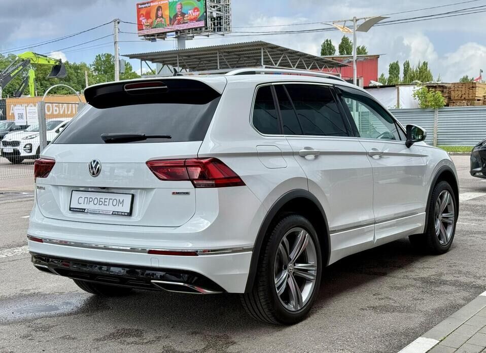 Volkswagen Tiguan, II 2.0d AMT (150 л.с.) 4WD
