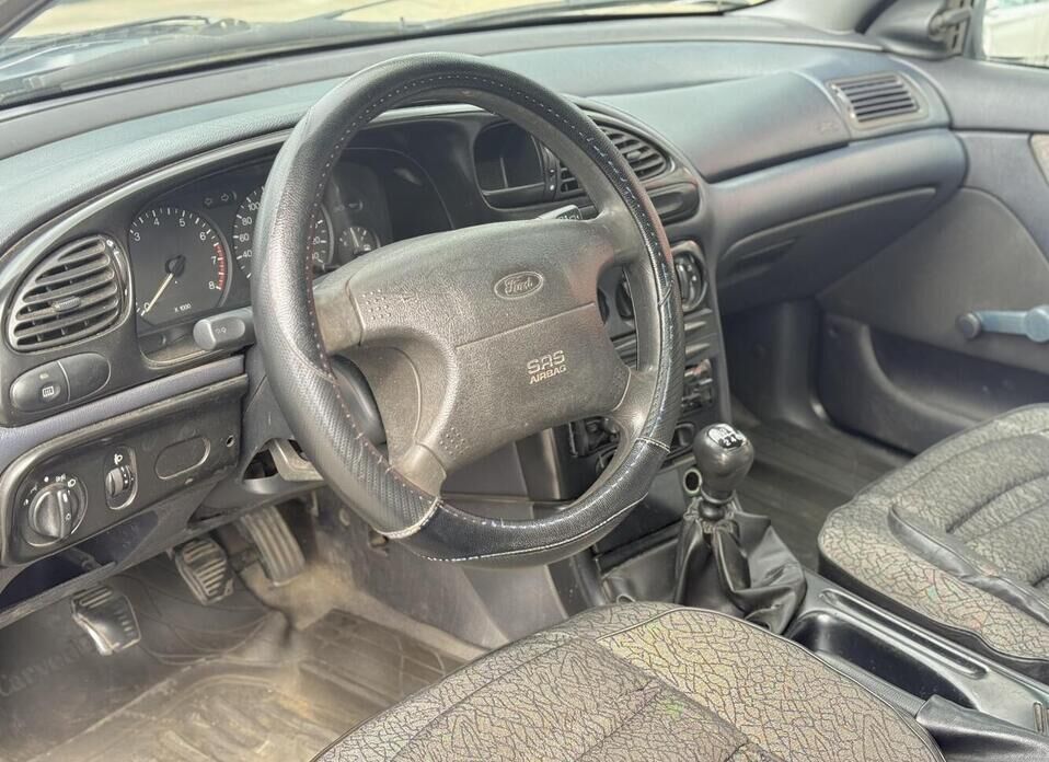 Ford Mondeo, II 1.6 MT (90 л.с.)