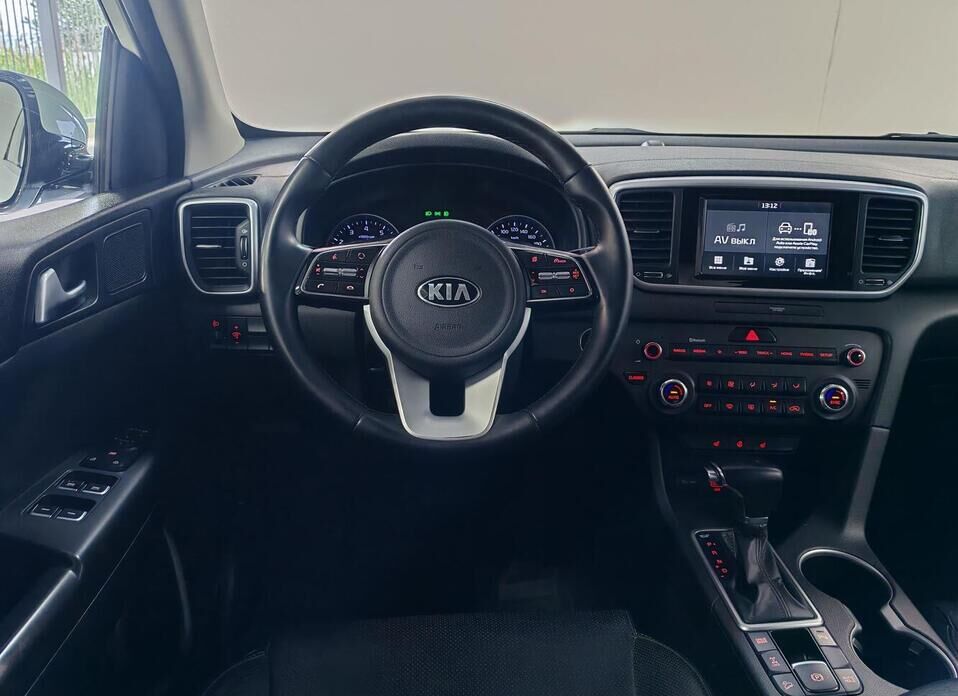 Kia Sportage, IV Рестайлинг 2.0 AT (150 л.с.) 4WD