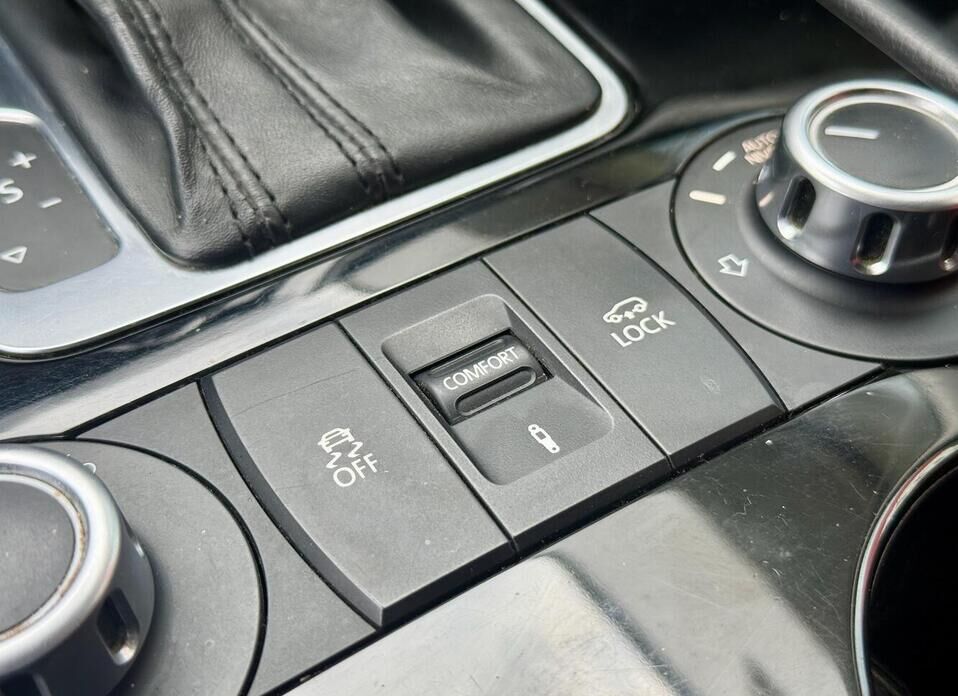 Volkswagen Touareg, II 3.0d AT (245 л.с.) 4WD