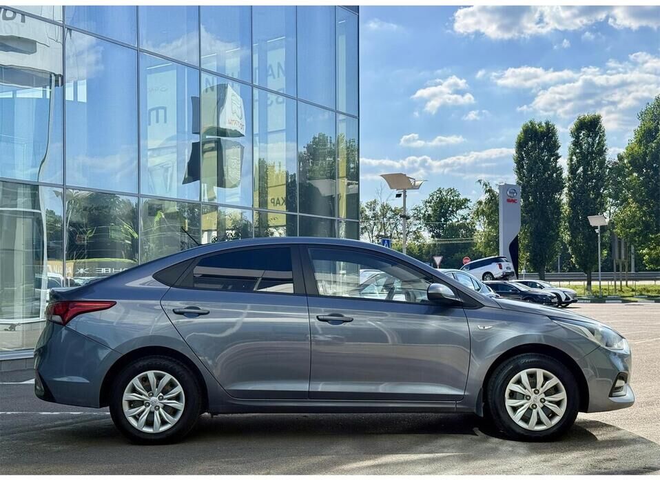 Hyundai Solaris, II 1.6 AT (123 л.с.)
