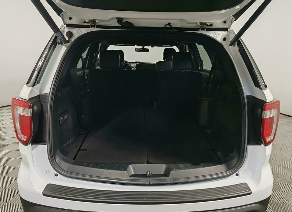 Ford Explorer 3.5 AT (249 л.с.) 4WD