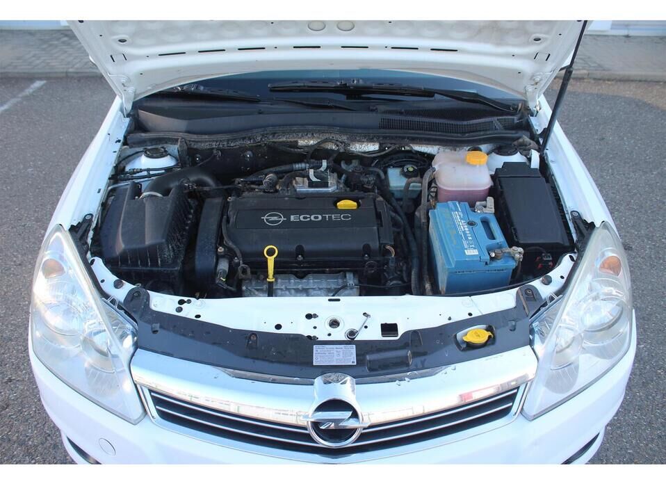 Opel Astra 1.6 MT (115 л.с.)