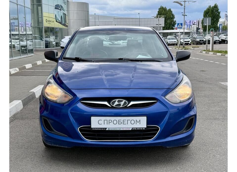 Hyundai Solaris, I 1.4 AT (107 л.с.)