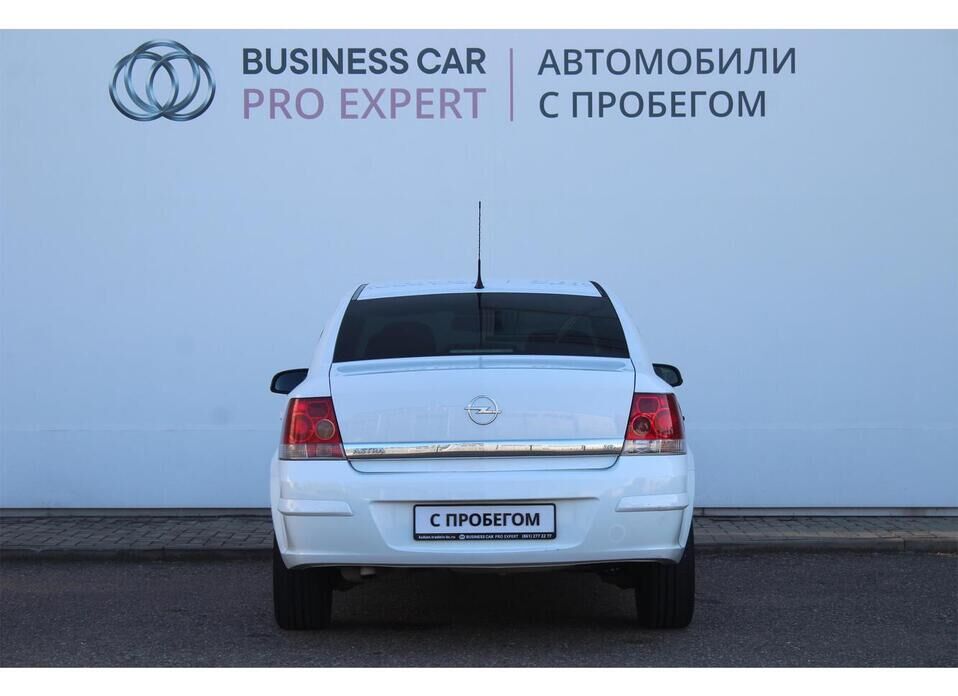 Opel Astra 1.6 MT (115 л.с.)