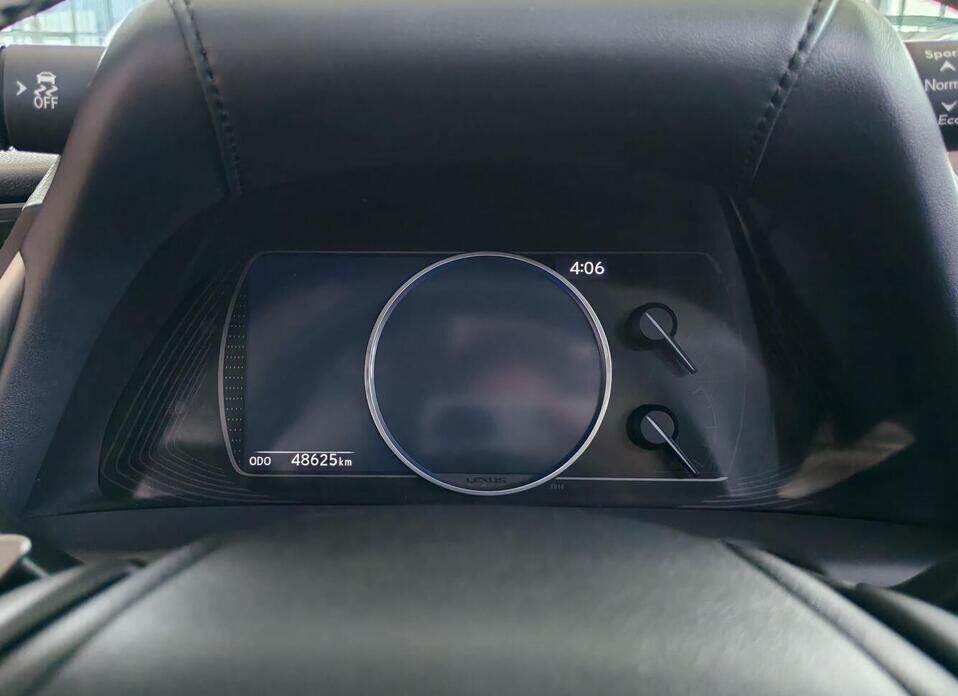 Lexus ES 250 2.5 AT (200 л.с.)