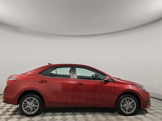 Toyota Corolla, 2018&nbsp;г., 91&nbsp;761&nbsp;км