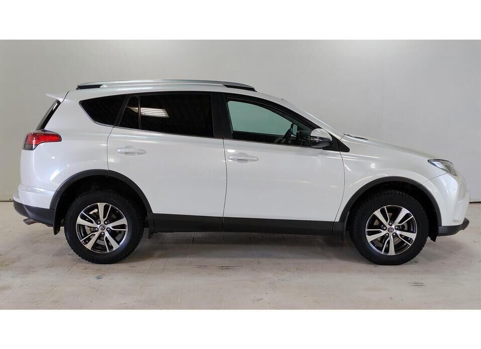 Toyota RAV4 2.0 CVT (146 л.с.) 4WD