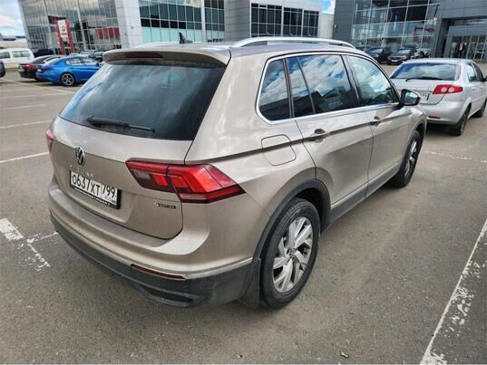 Volkswagen Tiguan, 2021&nbsp;г., 96&nbsp;047&nbsp;км