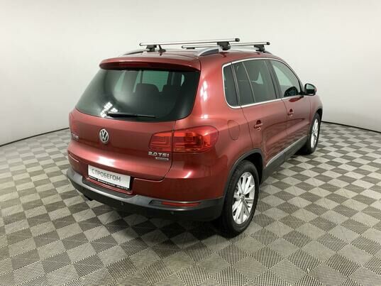 Volkswagen Tiguan, 2012 г., 199 258 км