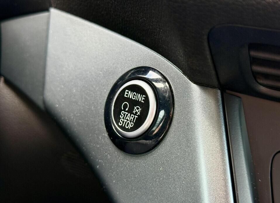Ford Kuga, II Рестайлинг 2.5 AT (150 л.с.)