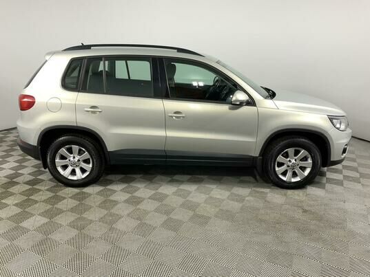 Volkswagen Tiguan, 2013 г., 128 284 км