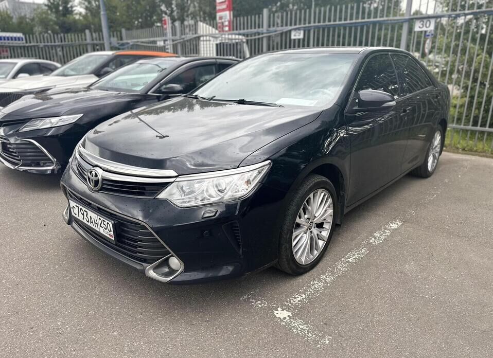 Toyota Camry 2.5 AT (181 л.с.)