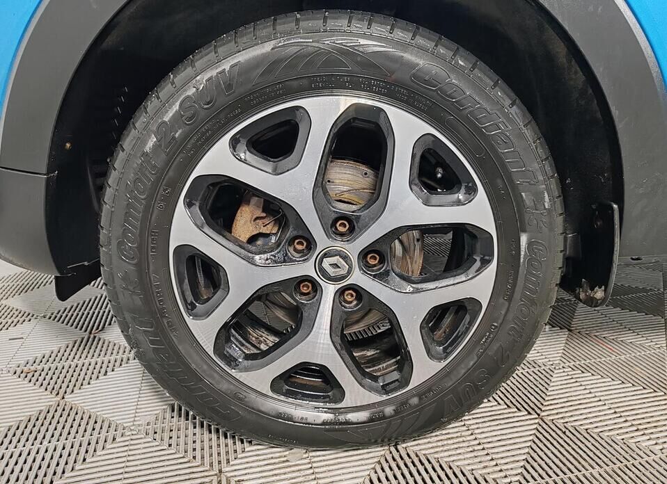 Renault Kaptur, I 2.0 AT (143 л.с.) 4WD