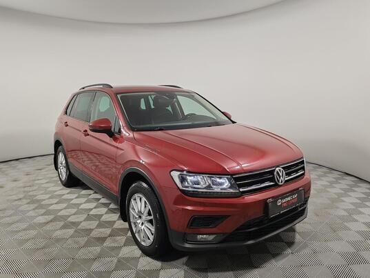 Volkswagen Tiguan, 2019&nbsp;г., 100&nbsp;192&nbsp;км