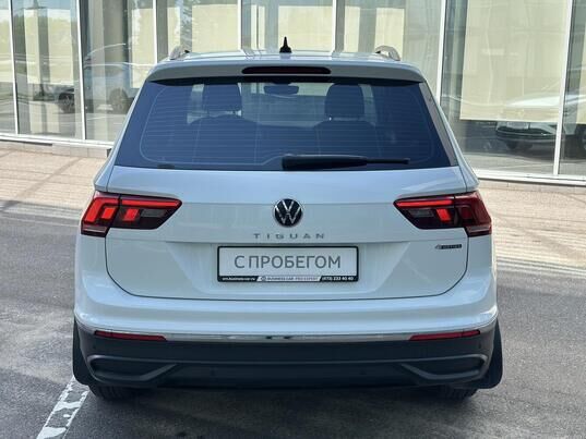 Volkswagen Tiguan, 2021&nbsp;г., 141&nbsp;039&nbsp;км