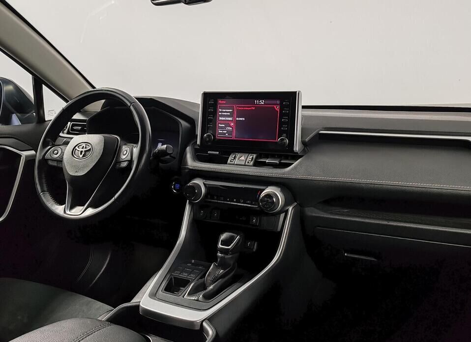 Toyota RAV4, V (XA50) 2.5 AT (199 л.с.) 4WD