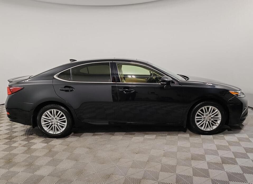 Lexus ES, VI Рестайлинг 200 2.0 AT (150 л.с.)
