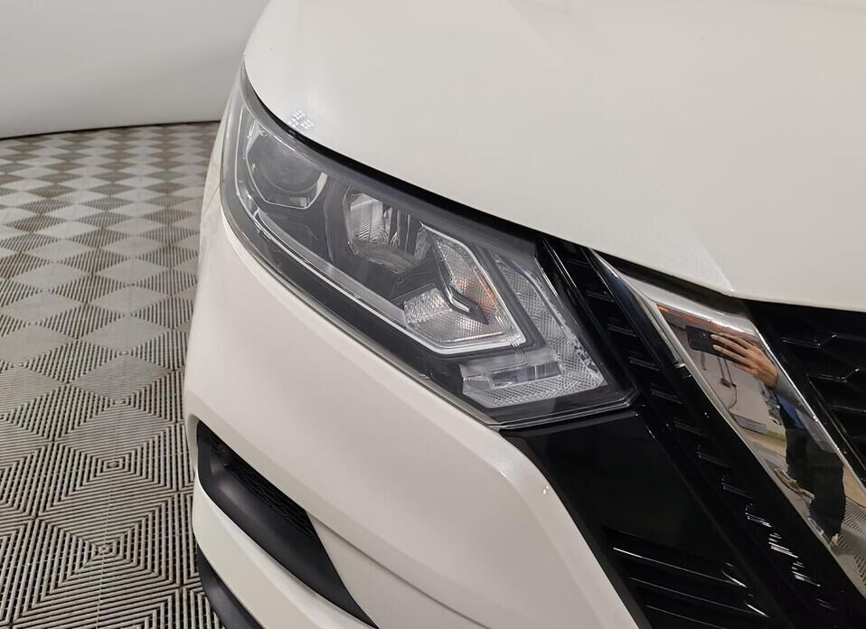 Nissan Qashqai, II Рестайлинг 1.2 MT (115 л.с.)