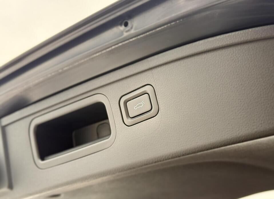 FAW Bestune T99, I Рестайлинг 6-speed 2.0 AT (224 л.с.)