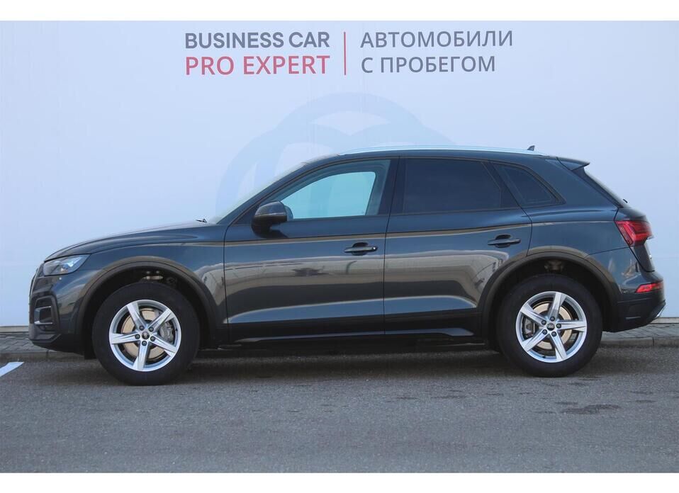 Audi Q5, II (FY) Рестайлинг 45 TFSI 2.0 AMT (249 л.с.) 4WD