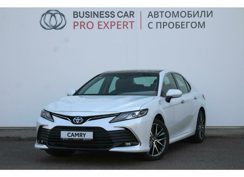 Toyota Camry 2.5 AT (209 л.с.)
