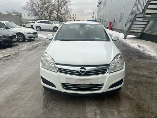 Opel Astra, 2012 г., 258 758 км