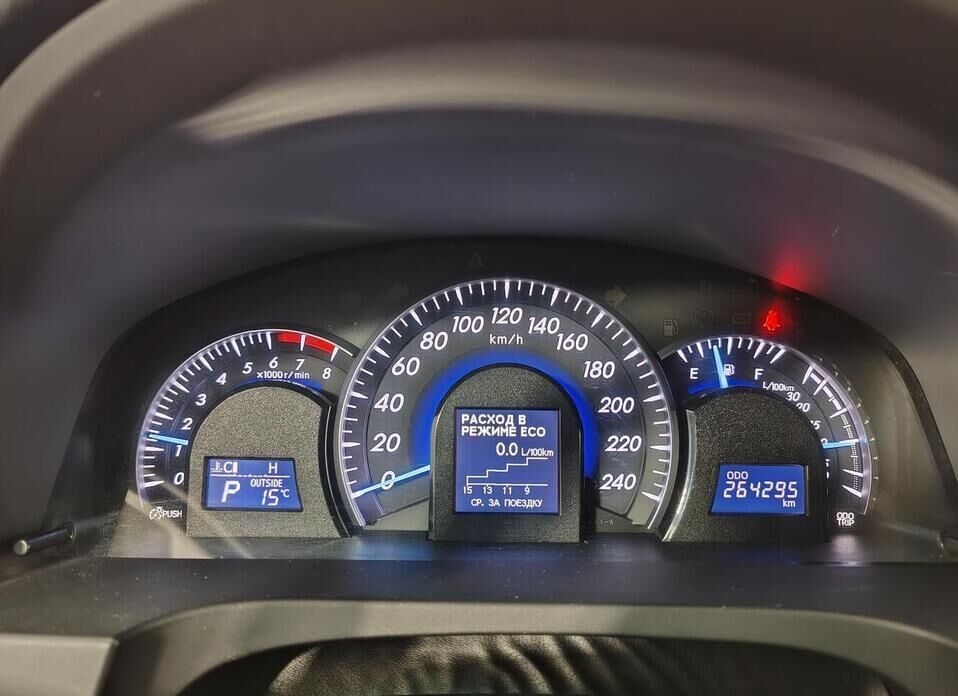 Toyota Camry, VII (XV50) 2.5 AT (181 л.с.)