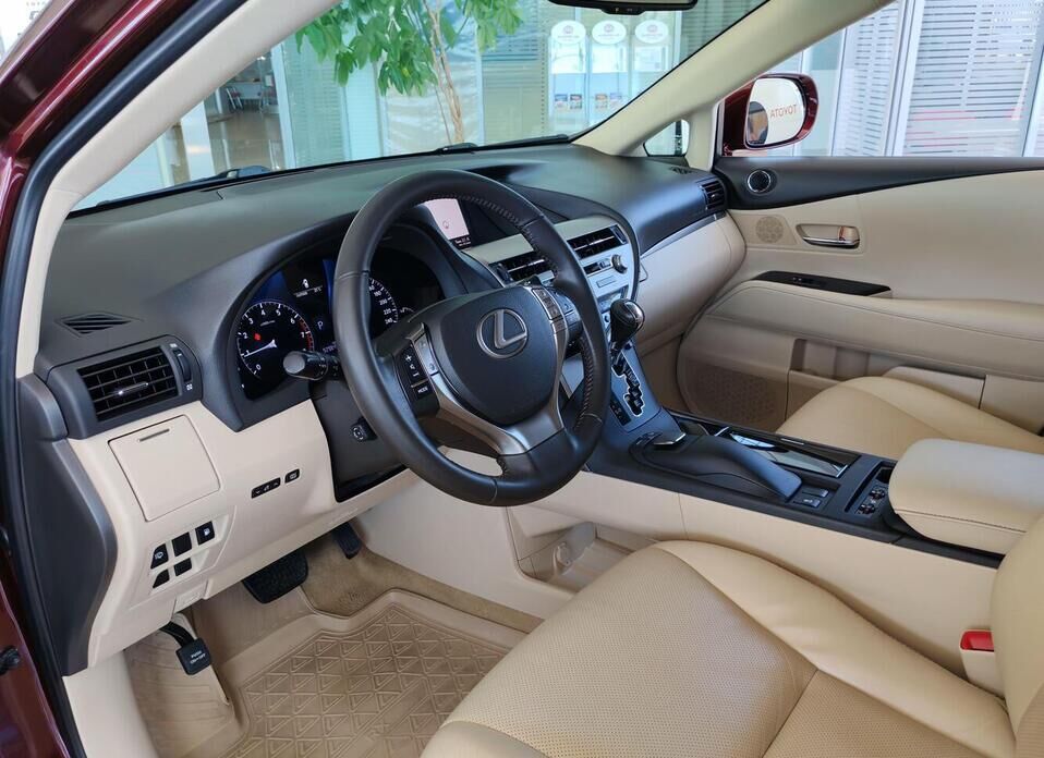 Lexus RX, III Рестайлинг 270 2.7 AT (188 л.с.)