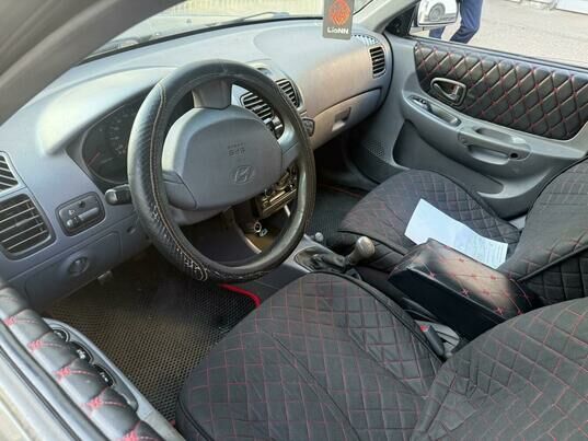 Hyundai Accent, 2005 г., 383 501 км