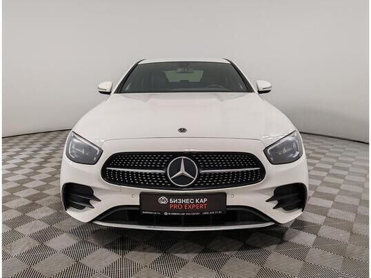 Mercedes-Benz E-Класс, 2021&nbsp;г., 121&nbsp;349&nbsp;км