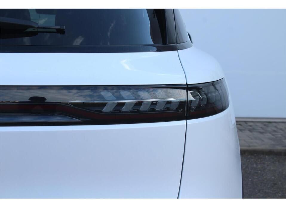 Voyah Free, I Рестайлинг 1.5hyb AT (490 л.с.) 4WD