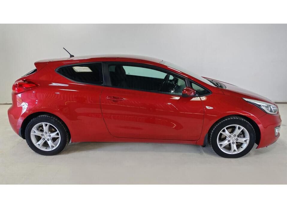 Kia Ceed, II 1.6 AT (129 л.с.)