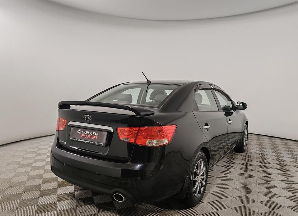 Kia Cerato, II 6-speed 1.6 AT (126 л.с.)