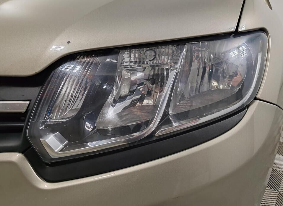 Renault Logan 1.6 AT (102 л.с.)